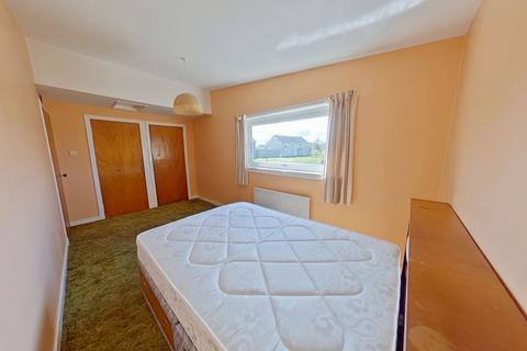 4 bedroom semi-detached house for sale, St Andrews Drive, Thurso