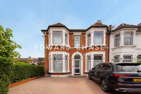 4 bedroom semi-detached house for sale, Kingswood Road, Goodmayes, IG3