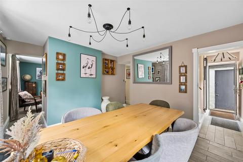 3 bedroom detached house for sale, Yeoman Street, Bonsall DE4