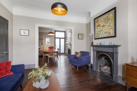 undefined, London W4