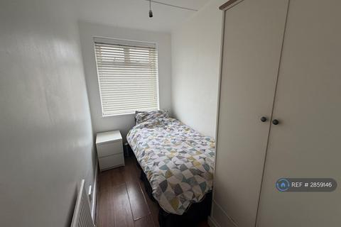 1 bedroom in a house share to rent, Cumberland Avenue, Welling, DA16