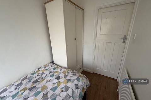 1 bedroom in a house share to rent, Cumberland Avenue, Welling, DA16