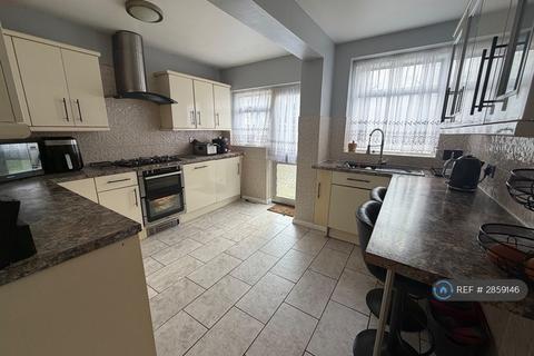 1 bedroom in a house share to rent, Cumberland Avenue, Welling, DA16