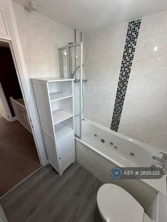3 bedroom semi-detached house to rent, Butely Road, Luton, LU4