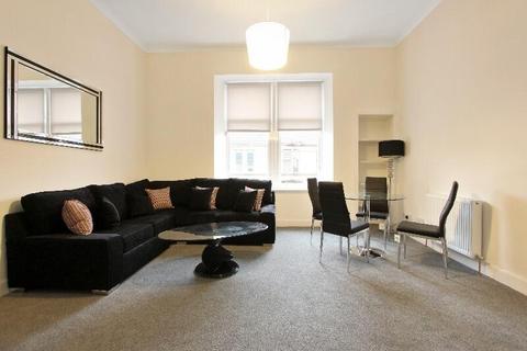 4 bedroom flat to rent, Park Road, Glasgow G4