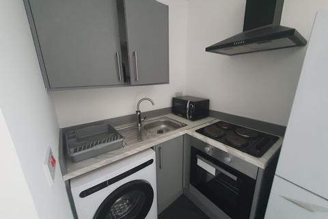 Studio to rent, Room 1, 159-161 Plodder Lane, Farnworth, Bolton