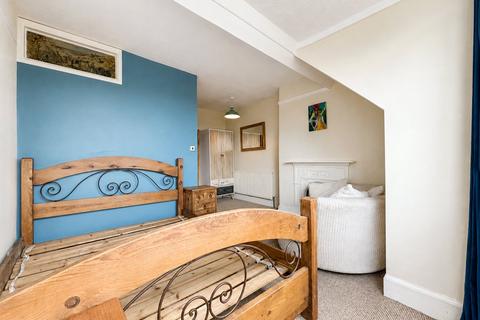 1 bedroom apartment for sale, Belle Vue, Bude, Cornwall, EX23