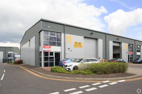 Warehouse to rent, Salbrook Rd Redhill RH1 5DY