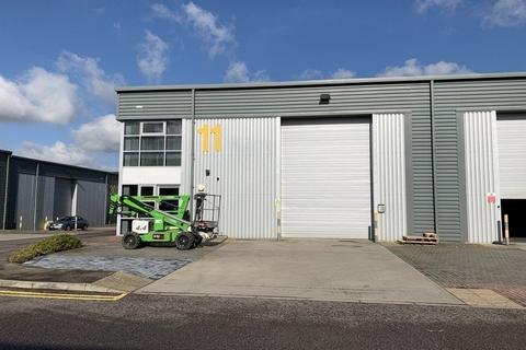 Warehouse to rent, Salbrook Rd Redhill RH1 5DY