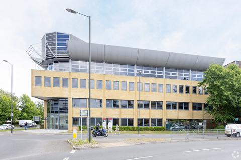 Office to rent, High St Crawley RH10 1DN