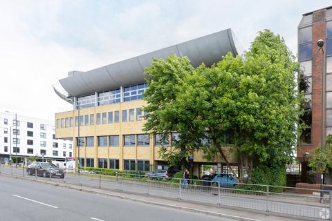 Office to rent, High St Crawley RH10 1DN