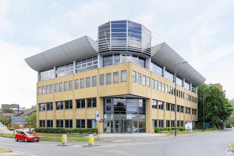Office to rent, High St Crawley RH10 1DN