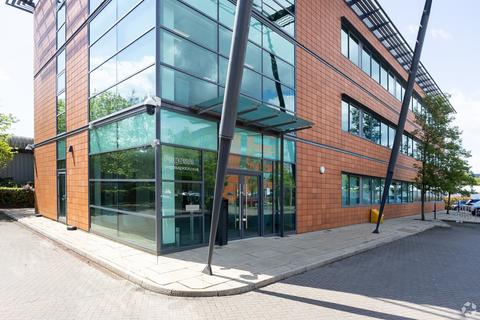 Office to rent, Gatwick Rd Crawley RH10 9AY