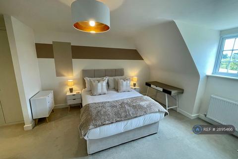 3 bedroom terraced house to rent, Harvest Road, Market Harborough, LE16