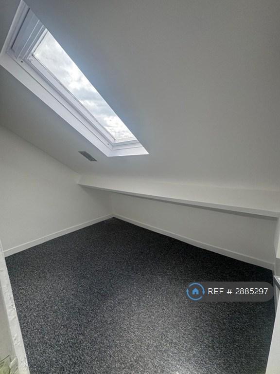 Wilford Crescent East, Nottingham, NG2 - View 5