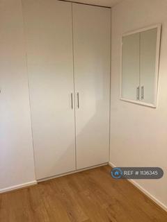 1 bedroom flat to rent, Campbell Close, Streatham, SW16