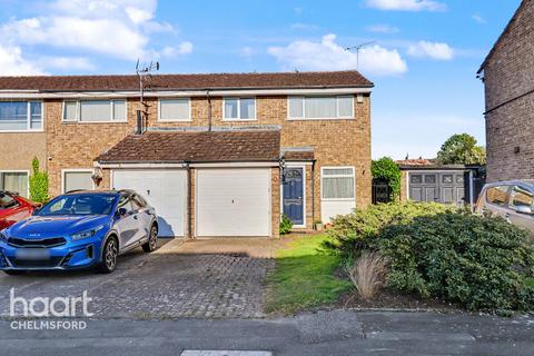 undefined, Begonia Close, Chelmsford