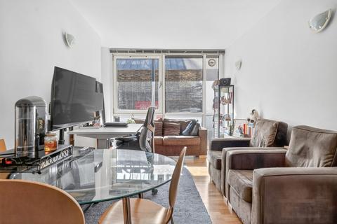 1 bedroom apartment to rent, 2 Artichoke Hill, London, E1W