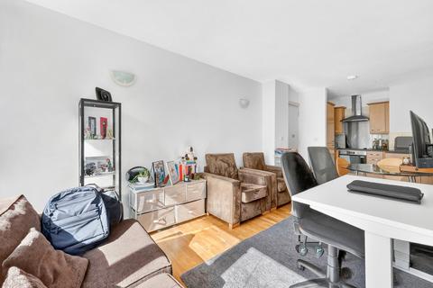 1 bedroom apartment to rent, 2 Artichoke Hill, London, E1W