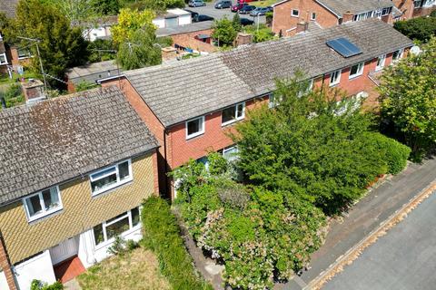 End of terrace house - Lexington Close, Cambridge, CB4