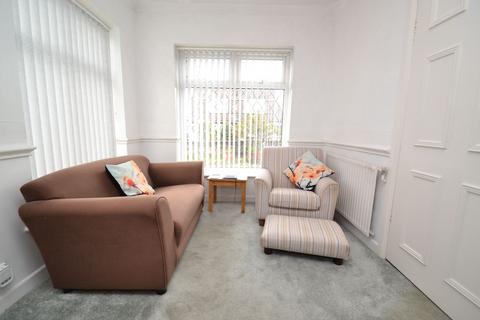 3 bedroom detached bungalow for sale, Shipley, Shipley BD18