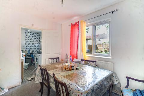 3 bedroom semi-detached house for sale, Boddington Road, Eccles M30