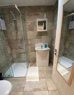 7 bedroom house share to rent, Chobham Road
