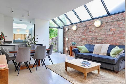 4 bedroom terraced house for sale, Kings Road, Cardiff CF11