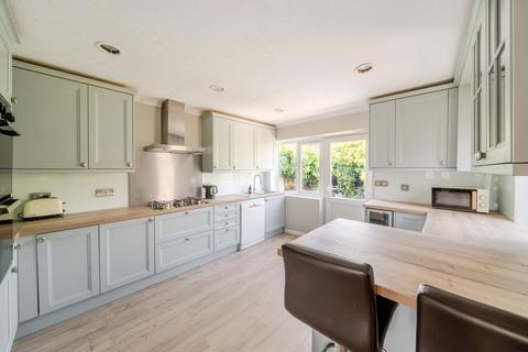 3 bedroom bungalow for sale, Queens Close, Ascot, SL5
