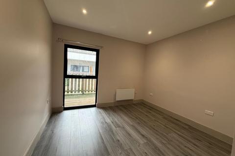 1 bedroom apartment to rent, Quilters Way, Stoke Mandeville, AYLESBURY