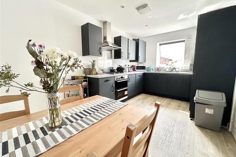 4 bedroom house to rent, John Thornycroft Road, SOUTHAMPTON