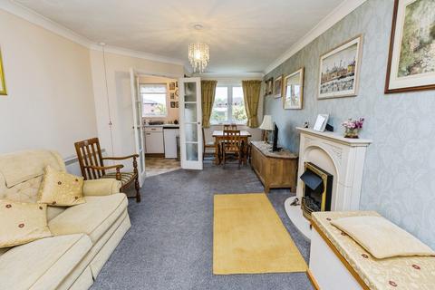 1 bedroom flat for sale, Arkle Court, The Holkham, Vicars Cross, Chester, CH3