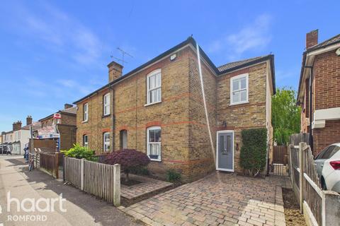 Hainault Road, Romford