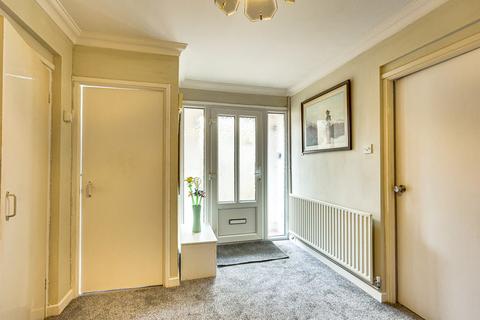 4 bedroom semi-detached house for sale, Hadleigh Park Avenue, Benfleet, SS7