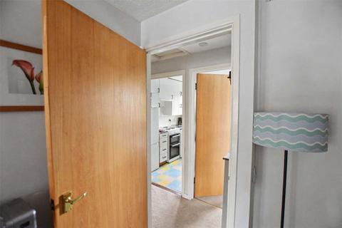 1 bedroom retirement property for sale, Adams Way, Alton, Hampshire, GU34