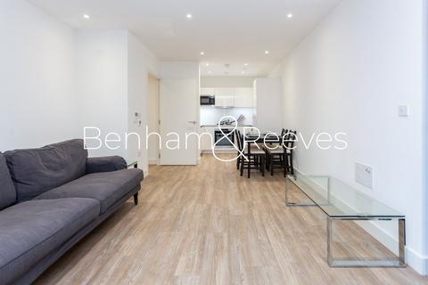 1 bedroom apartment to rent, Telegraph Avenue, London, SE10