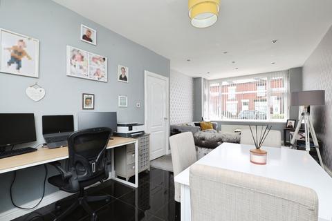3 bedroom semi-detached house for sale, Ainsworth Lane, Greater Manchester BL2