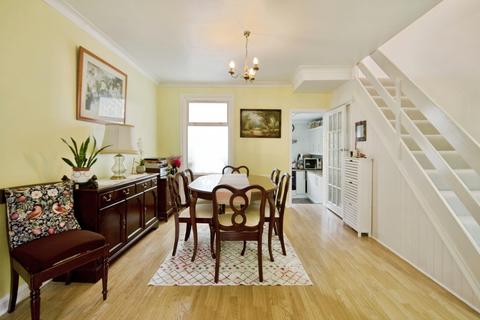 2 bedroom terraced house for sale, Warwick Road, LONDON, London, N18