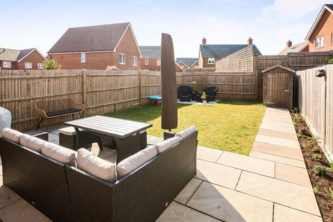 2 bedroom semi-detached house for sale, Nine Acres, West Broyle, PO19