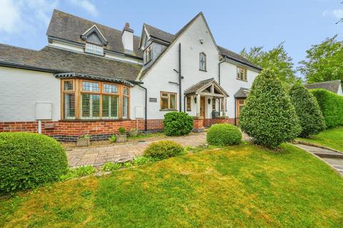 4 bedroom detached house for sale, Trent Lane, Newton Solney, Burton-On-Trent