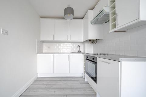 1 bedroom flat to rent, Kersfield Road, Putney, London, SW15