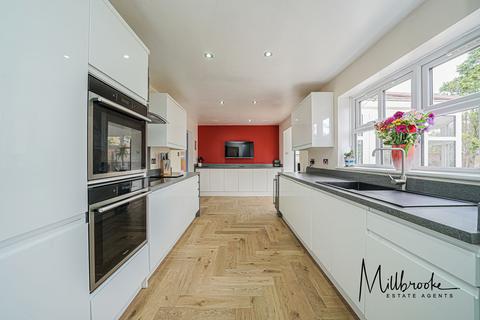 4 bedroom detached house for sale, Amberhill Way, Worsley, M28