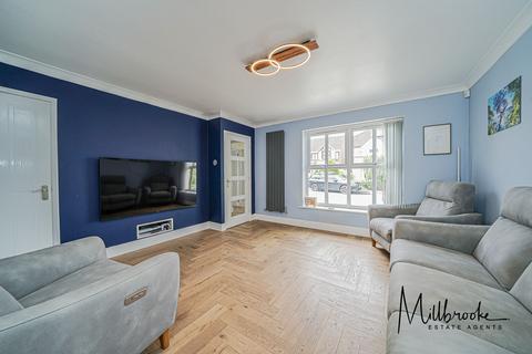 4 bedroom detached house for sale, Amberhill Way, Worsley, M28
