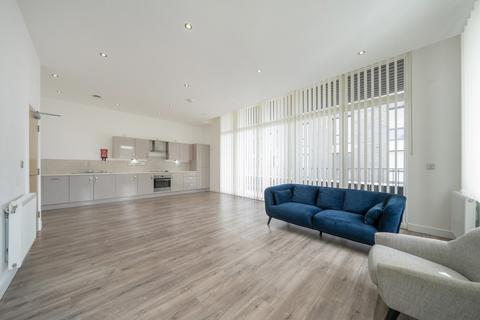 3 bedroom apartment to rent, Creative Road London SE8
