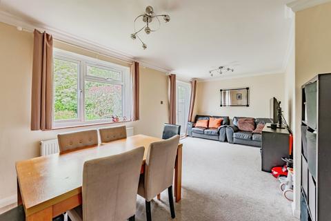 3 bedroom semi-detached house for sale, Kenrick Square, Bletchingley, Redhill