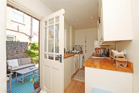 2 bedroom terraced house for sale, Eldon Terrace, York