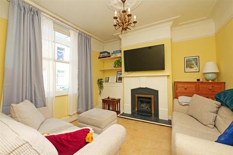 2 bedroom terraced house for sale, Eldon Terrace, York