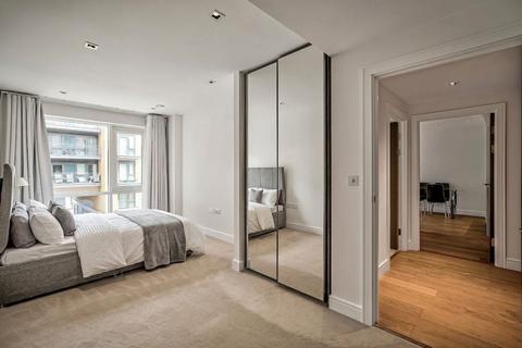 2 bedroom apartment for sale, Quayside House, Kew Bridge, TW8