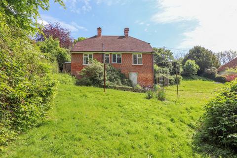 2 bedroom bungalow for sale, Station Road, Crowhurst, TN33