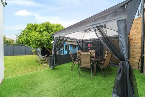 undefined, Kingsbridge Avenue, Acton, W3